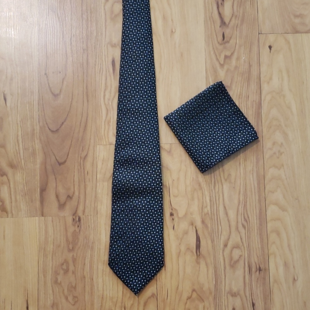 Visconti tie and pocket square